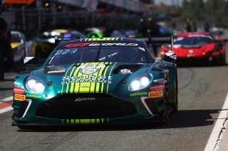 #21 - Comtoyou Racing - Jamie DAY - Kobe PAUWELS - Aston Martin Vantage AMR GT3 EVO