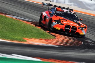 #32 - Team WRT - Charles WEERTS - Kelvin VAN DER LINDE - BMW M4 GT3 EVO 