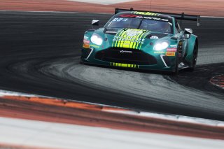 #21 - Comtoyou Racing - Jamie DAY - Kobe PAUWELS - Aston Martin Vantage AMR GT3 EVO