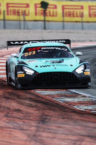 #81 - Winward Racing - Marvin DIENST - Rinat SALIKHOV - Mercedes-AMG GT3 EVO 