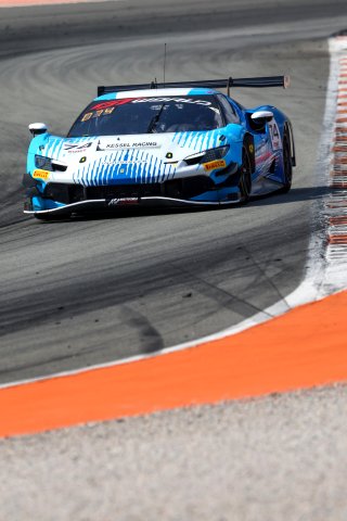 #74 - Kessel Racing - Dennis MARSCHALL - Dustin BLATTNER - Ferrari 296 GT3 