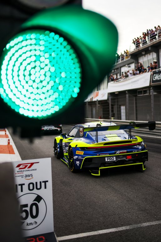 #96 - Rutronik Racing - Patric NIEDERHAUSER - Sven MULLER - Porsche 911 GT3 R (992) | SRO / JEP