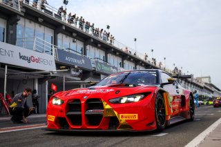 #991 - Paradine Competition - Jake DENNIS - Darren LEUNG - BMW M4 GT3 EVO 