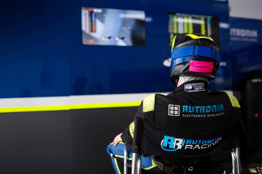 Qualifying 2