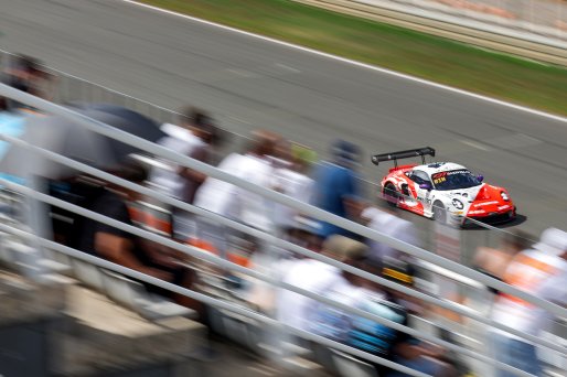 #80 - Lionspeed GP - Ricardo FELLER - Gabriel RINDONE - Porsche 911 GT3 R  | SRO / JEP