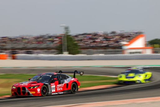 #992 - Paradine Competition - Maxime OOSTEN - Mex JANSEN - BMW M4 GT3 EVO | SRO / JEP