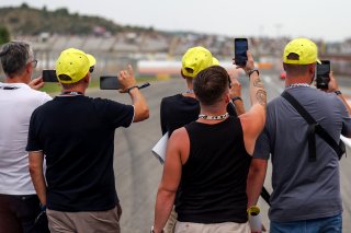 The grid for Race 2