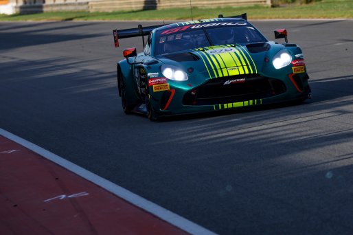 #270 - Comtoyou Racing - Rafael SUZUKI - Ricardo BAPTISTA - Aston Martin Vantage AMR GT3 EVO  | SRO / JEP