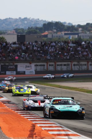 #81 - Winward Racing - Marvin DIENST - Rinat SALIKHOV - Mercedes-AMG GT3 EVO 