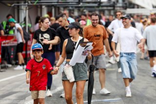 Pit walk and autograph session