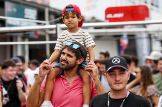 Pit walk and autograph session