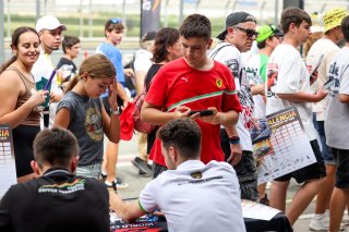 Pit walk and autograph session