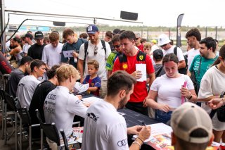 Pit walk and autograph session