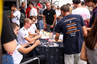 Pit walk and autograph session