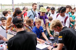 Pit walk and autograph session