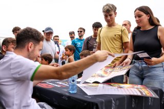 Pit walk and autograph session