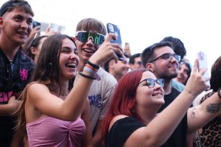 Fans at the Kidd Keo Performance