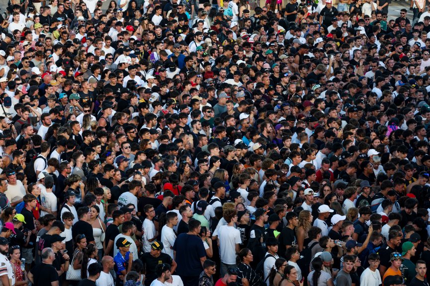 Fans in Valencia