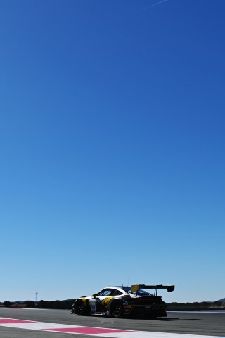 #10 - Boutsen VDS - Gilles MAGNUS/Robin KNUTSSON/Alessandro GHIRETTI - Porsche 911 GT3 R EVO