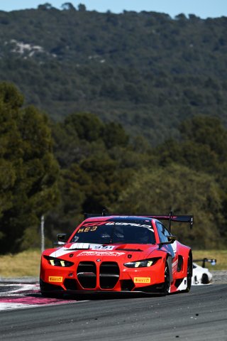 #991 - Paradine Competition - Darren LEUNG/James KELLETT/Dries VANTHOOR - BMW M4 GT3 EVO