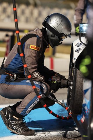 Sainteloc Racing Mechanic