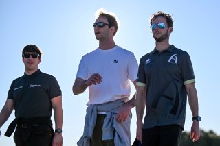 #54 - Dinamic GT - Tanart SATHIENTHIRAKUL - Angus WHITESIDE - Francesco SIMONAZZI - Porsche 911 GT3 R EVO