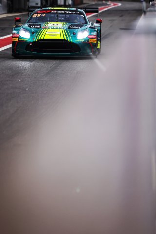 #11 - Comtoyou Racing - Marcelo TOMASONI - Aaron MUSS - Kyle MARCELLI - Felice JELMINI - Aston Martin Vantage AMR GT3 EVO