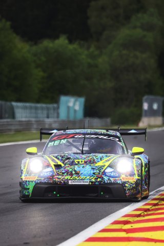#79 - Tsunami RT - Johannes ZELGER - Fabio BABINI - Daniel GAUNT - Nico MENZEL - Porsche 911 GT3 R (992) EVO
