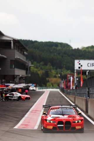 #991 - Paradine Competition - James KELLETT - Darren LEUNG - BMW M4 GT3 EVO