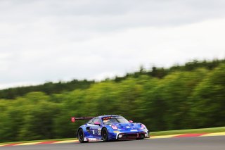 #97 - Rutronik Racing - Michelle GATTING - Antares AU - Martin RUMP - Sven MULLER - Porsche 911 GT3 R EVO