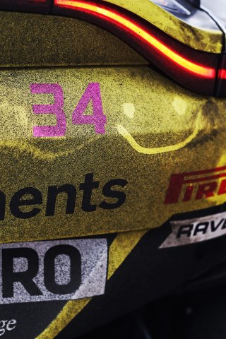 #34 - natural elements by Walkenhorst Motorsport - Henrique CHAVES - Christian KROGNES - Jamie DAY - Aston Martin Vantage AMR GT3 EVO