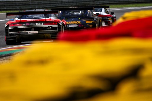 #84 - Eastalent Racing - Christopher HAASE - Simon REICHER - Markus WINKELHOCK - Audi R8 LMS GT3 EVO II | SRO / JEP