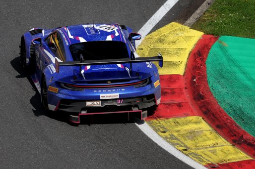 #97 - Rutronik Racing - Michelle GATTING - Antares AU - Martin RUMP - Sven MULLER - Porsche 911 GT3 R EVO | SRO / JEP