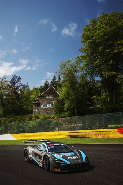 #23 - Team RJN - Horatio FITZ-SIMON - Maxwell LYNN - Ben DORR - Luciano MORANO - McLaren 720S GT3 EVO | SRO / JEP