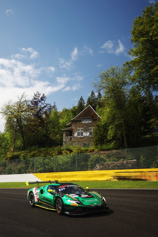 #45 - Rinaldi Racing - Rafael DURAN - Dylan MEDLER - David PEREL - Alessandro BALZAN - Ferrari 296 GT3 EVO | SRO / JEP