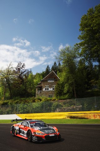 #84 - Eastalent Racing - Christopher HAASE - Simon REICHER - Markus WINKELHOCK - Audi R8 LMS GT3 EVO II