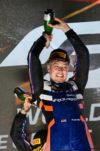 #58 - Garage 59 - Benjamin GOETHE - McLaren 720S GT3 EVO