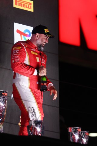 #991 - Paradine Competition - Darren LEUNG - BMW M4 GT3 EVO