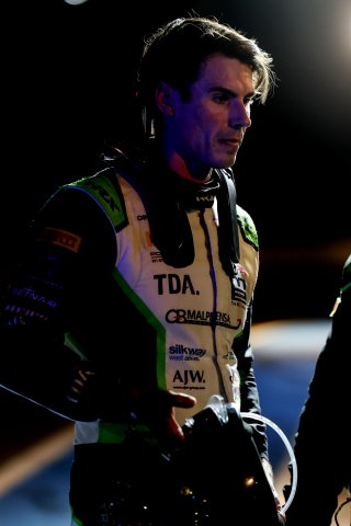 #54 - Dinamic GT - Angus WHITESIDE - Porsche 911 GT3 R EVO