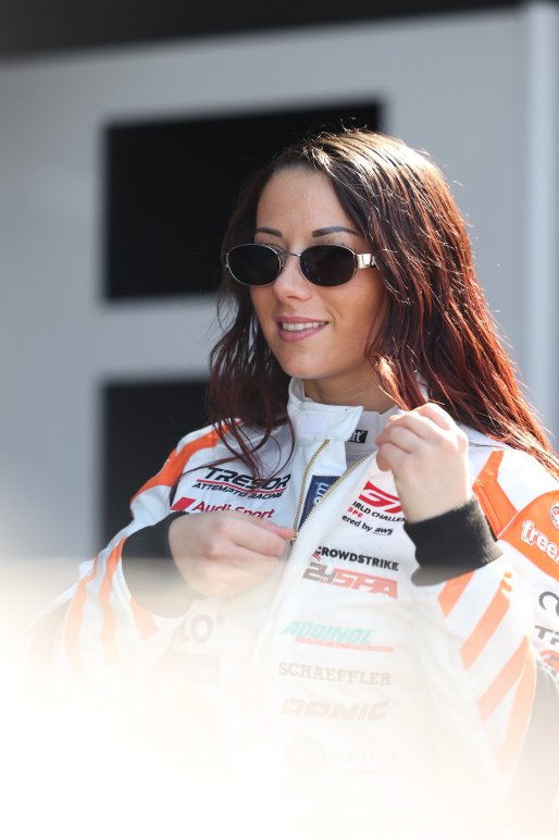#88 - Tresor Attempto Racing - Carrie SCHREINER - Audi R8 LMS GT3 EVO II | SRO / JEP
