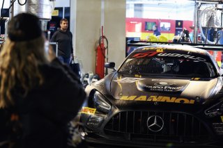 Fans at the Night Pitwalk