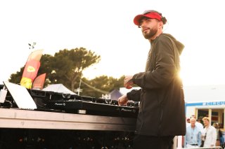 Fanzone and sunset party