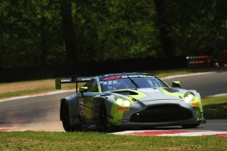 #34 - Walkenhorst Motorsport - Mateo VILLAGOMEZ/Jamie DAY - Aston Martin Vantage AMR GT3 EVO