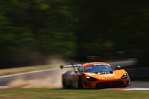 #5 - Optimum Motorsport - Mikey PORTER/Guilherme OLIVEIRA - McLaren 720S GT3 EVO | SRO / JEP
