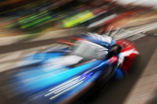 #10 - Boutsen VDS - Gilles MAGNUS/Robin KNUTSSON - Porsche 911 GT3 R EVO