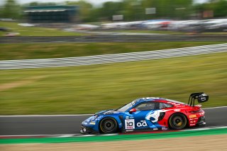 #10 - Boutsen VDS - Gilles MAGNUS/Robin KNUTSSON - Porsche 911 GT3 R EVO