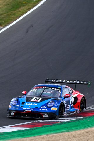 #10 - Boutsen VDS - Gilles MAGNUS/Robin KNUTSSON - Porsche 911 GT3 R EVO
