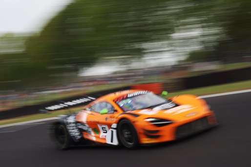 #5 - Optimum Motorsport - Mikey PORTER/Guilherme OLIVEIRA - McLaren 720S GT3 EVO | SRO / JEP