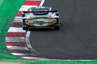 #35 - Walkenhorst Motorsport - Maxime ROBIN/Gaspard SIMON - Aston Martin Vantage AMR GT3 EVO