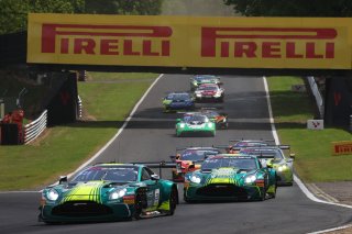 #21 - Comtoyou Racing - Oliver S&Ouml;DERSTR&Ouml;M/Arthur DORISON - Aston Martin Vantage AMR GT3 EVO